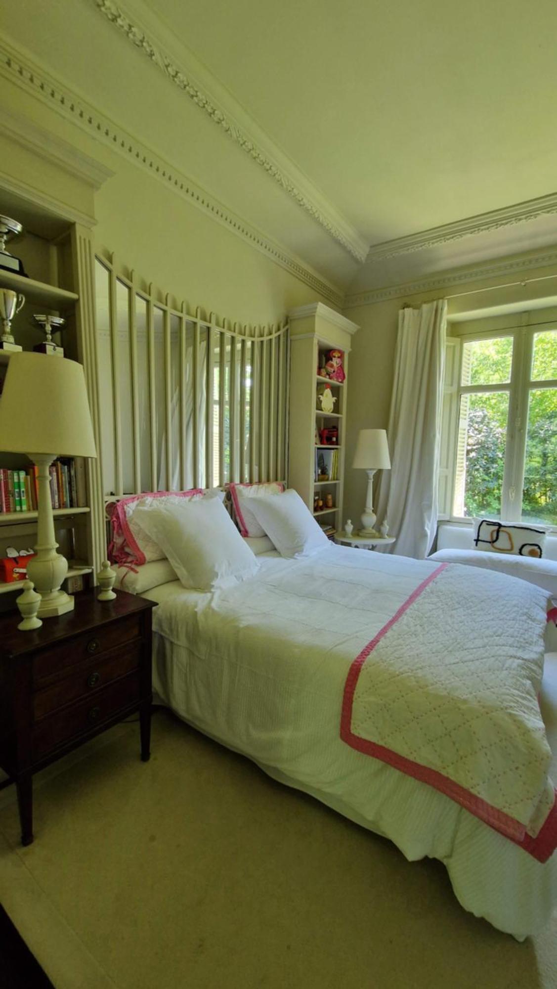 Caserta Hondarribia Room photo